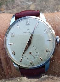 Zenith Sporto anno 1959 calibro 40 diametro 37 mm.
