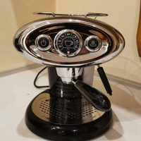 Macchina da caffè Illy iper espresso x7.1