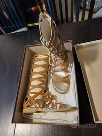 Scarpe sandalo-schiava