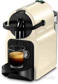 Nespresso Inissia EN80.CW, Macchina da caffè di De
