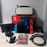 Nintendo Switch V1 con gioco + custodia omaggio