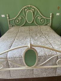 Letto in ferro battutto