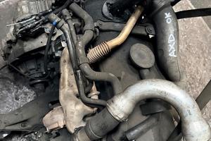 Motore Vw caravelle transporter 2.5tdi AXD