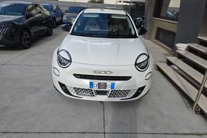 Fiat 600 Hybrid 100 CV DCT MHEV La Prima