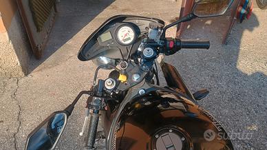 Triumph speed four a2