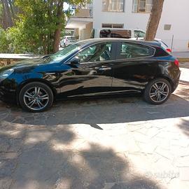 Giulietta 1,6 JTDM2  DISTINCTIVE 