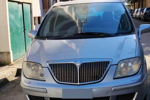 Auto Lancia buone condizioni 
