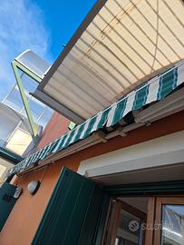 tenda a 3 bracci motorizzata