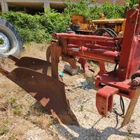 Aratro bivomere portato idraulico Sogema 130
