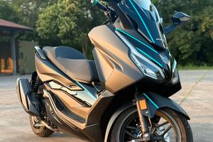 Honda Forza 350 2023