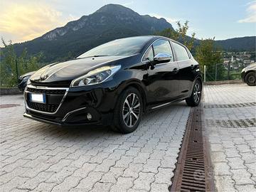 Peugeout 208 Allure 1.6 cdti 75 cv euro 6 neo pat.