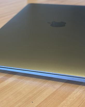 Mac Book Air 13” (2019)