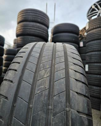 225 65 R 17 102H  Bridgestone Turanza T005 RAV 4 