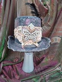 Mezza Tuba in Stile Steampunk
