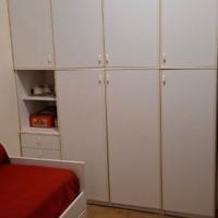 armadio e letto a cicogna