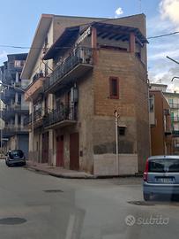 Stabile in via architetto Licata