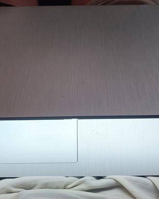 Laptop Lenovo IdeaPad3  15ADA05
