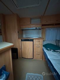 Roulotte FENDT SAPHIR 490 - 5 posti