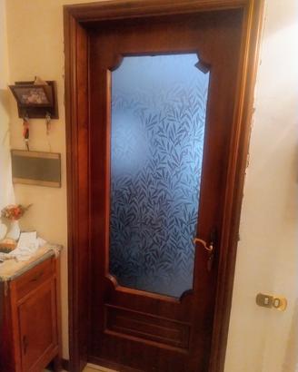 porte in noce con vetro