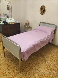 letto per persone con difficoltà motorie 