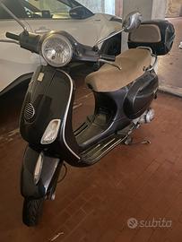 Vespa 125