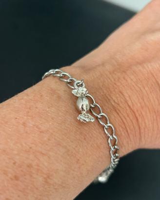 Set di due braccialetti