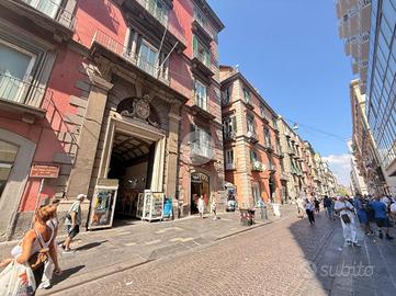UFFICIO A NAPOLI