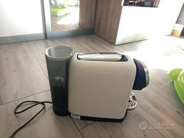 Macchinetta Lavazza in black