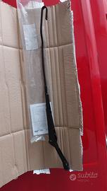Braccio tergicristallo per VW PASSAT (3B6) (3B