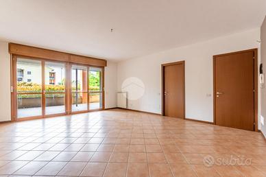 4 LOCALI A TREZZANO SUL NAVIGLIO