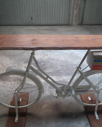 tavolo consolle su bicicletta