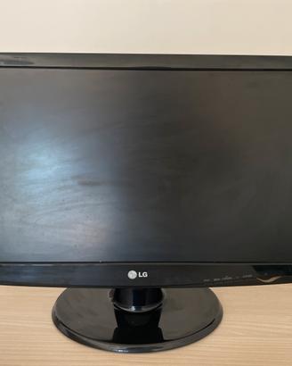 Monitor PC LG 22” ingresso VGA