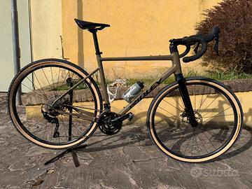 Bicicletta gravel Ridley Kanzo Adventure Alu 2024