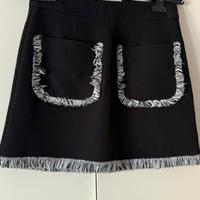 Minigonna nera ASOS con dettagli frange chic