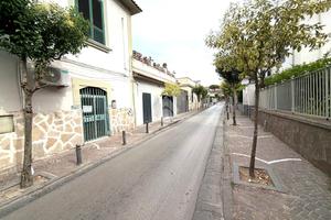 MONOLOCALE A PORTICI