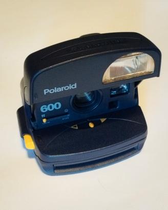 Polaroid 600