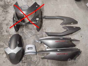 Kymco xciting 500 R carene  ricambi ecc ...