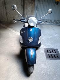 vespa gts 250 i.e.