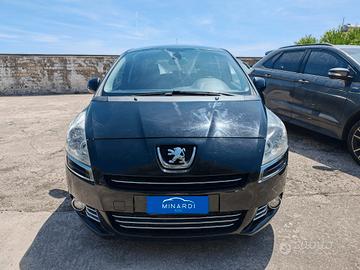 Peugeot 5008 1.6 HDi 112CV Business
