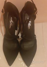 Scarpe da donna Alellisa nere scamosciate Perfette