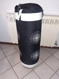 Sacco boxe  20 kg + guantoni 10 Oz Decathlon