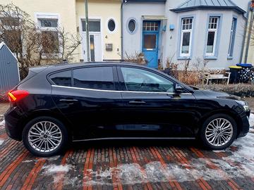Ford Focus 1.0 EcoBoost Hybrid  125 CV – 34.700Km