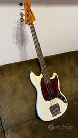 Squier by Fender Classic Vibe 60's Mustang Bass