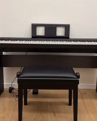 pianoforte Yamaha p125B