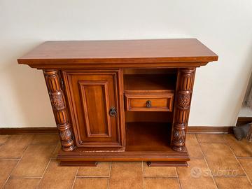 Mobile in legno