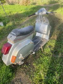 Vespa xl