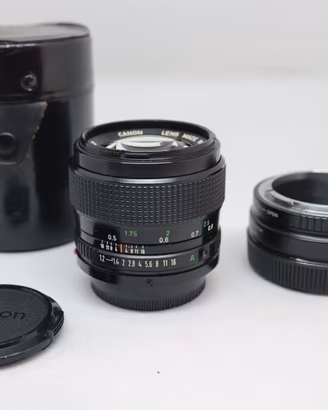 Canon FD 50mm f/1.2 con adattatore per Canon RF