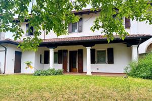TC462 Roveredo - Casa con doppia corte esclusiva