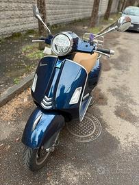 Vespa 300 GTS