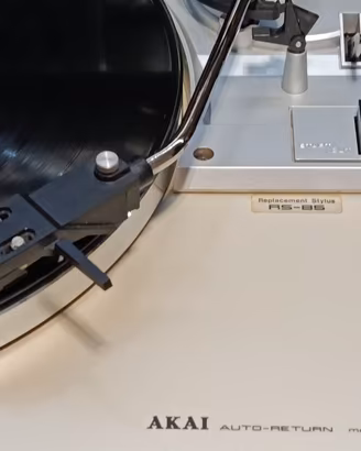 Akai AP-B21 Piatto SemiAutomatico Trazione Cinghia
